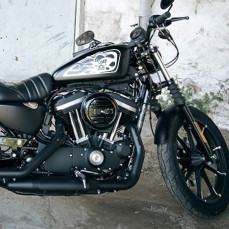 Kit 2 Adesivi SERBATOIO teschio fiamme skull moto chopper harley vintage disponibile in moltissimi colori ANCHE FLUO Cod.1670